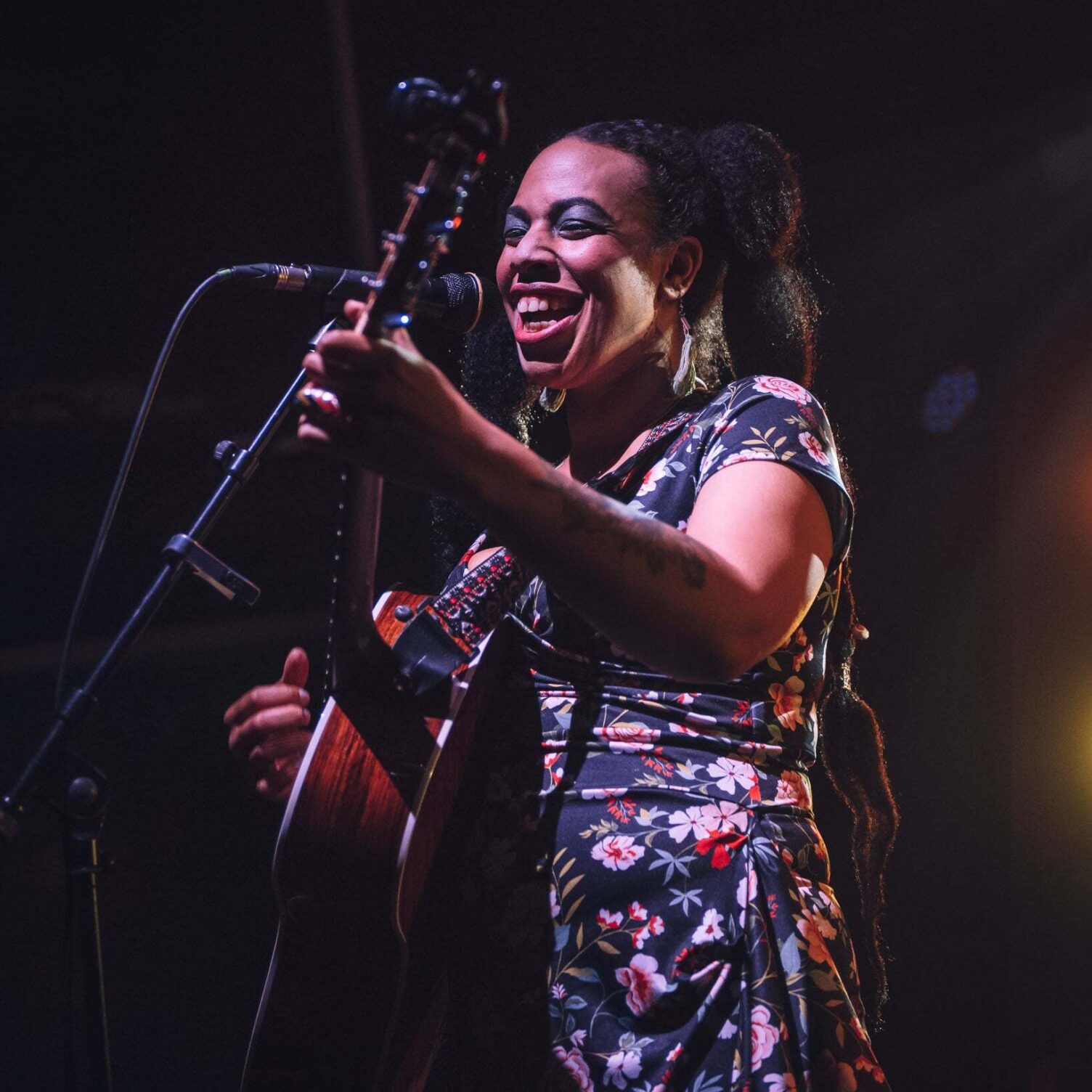 Help Musicians | Lady Nade - 